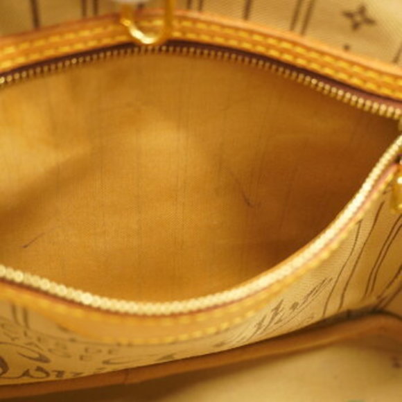 Louis Vuitton Monogram Neverfull PM Tote Bag - Picture 5 of 9